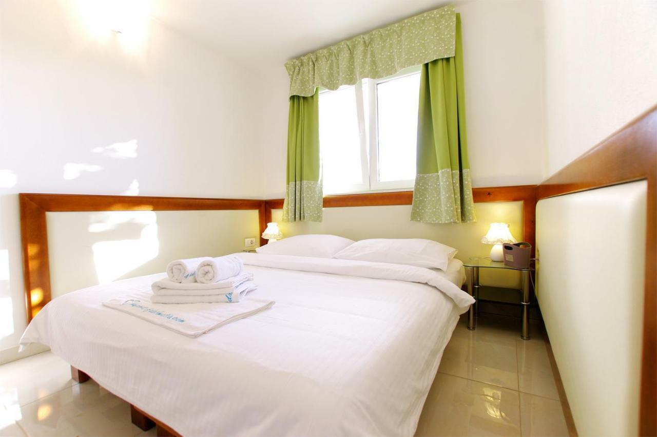 Apartman Murter Center 4+1 Id 720 Apartment Exterior foto