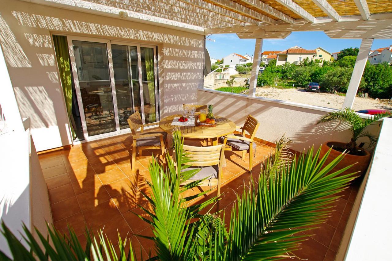 Apartman Murter Center 4+1 Id 720 Apartment Exterior foto